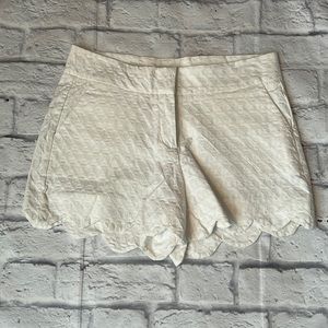 Crown & Ivy White Scalloped edges Shorts